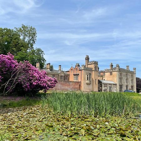 Llanerchydol Hall Suites Welshpool Εξωτερικό φωτογραφία