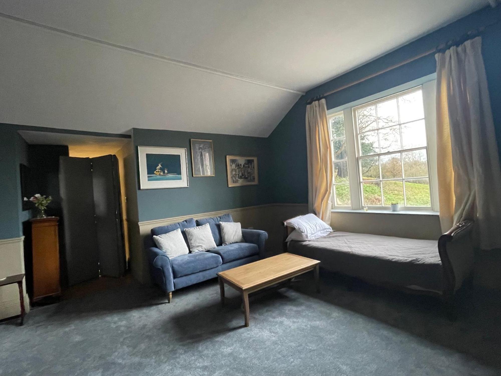 Llanerchydol Hall Suites Welshpool Εξωτερικό φωτογραφία