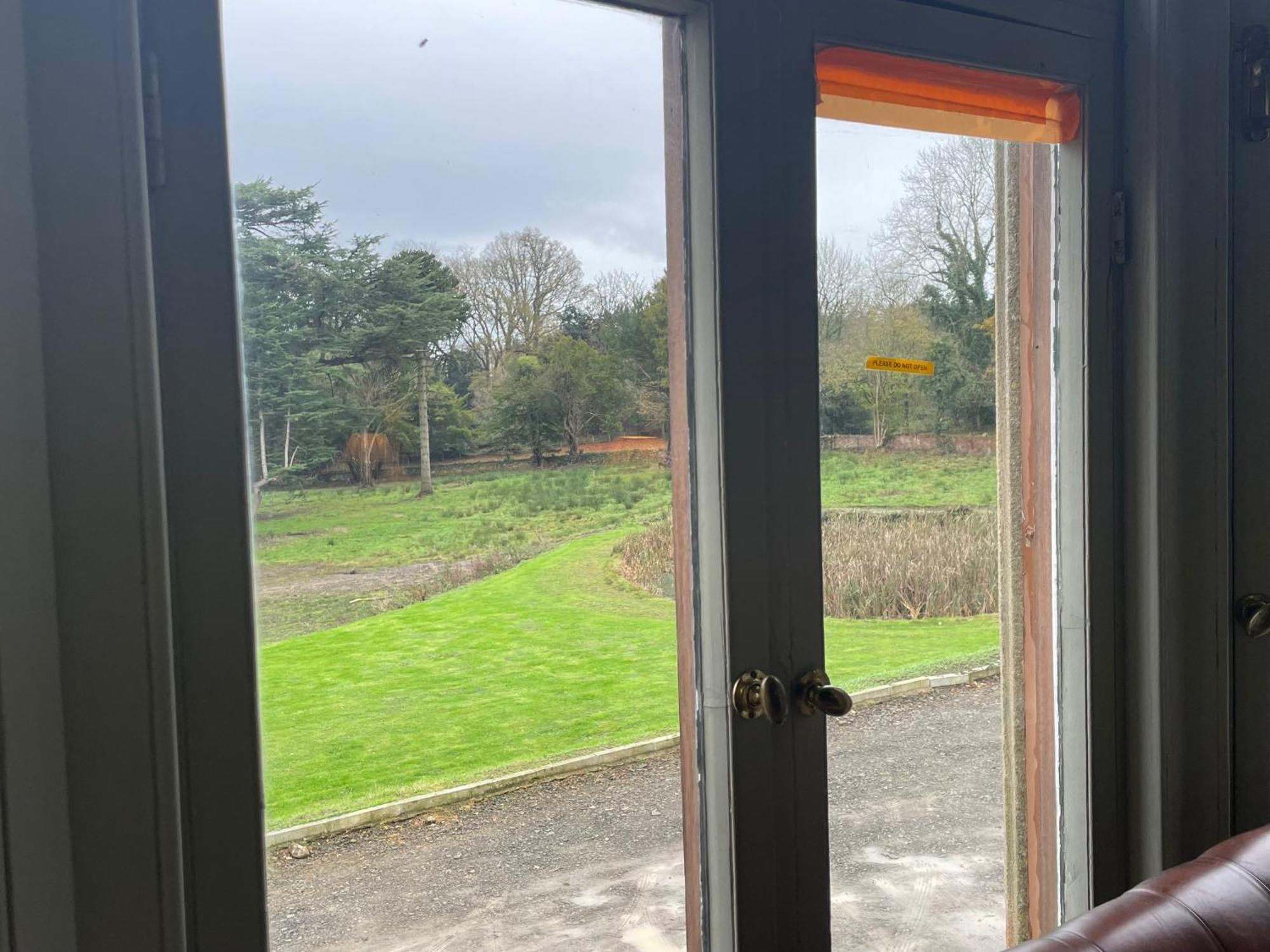 Llanerchydol Hall Suites Welshpool Εξωτερικό φωτογραφία