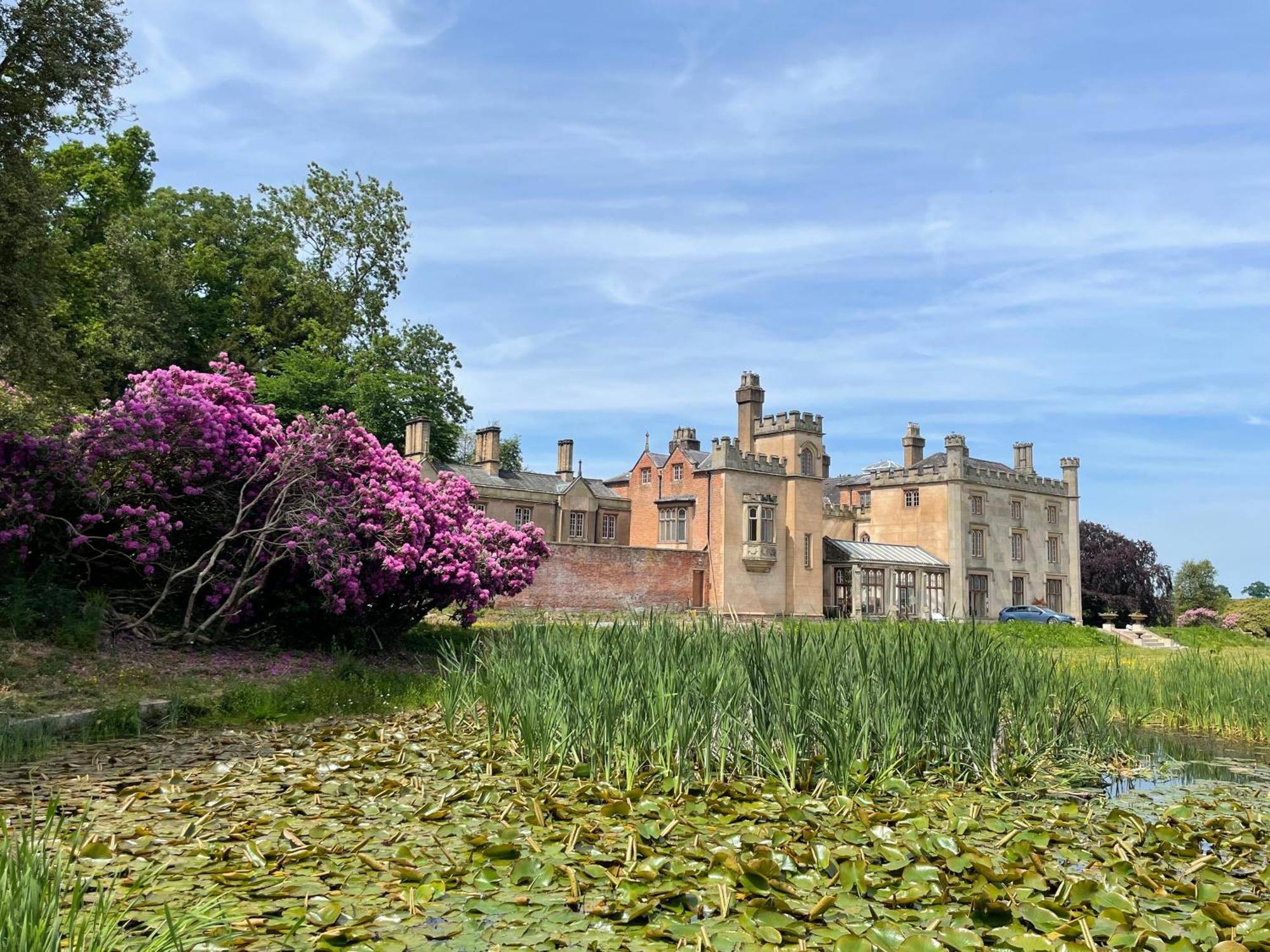 Llanerchydol Hall Suites Welshpool Εξωτερικό φωτογραφία