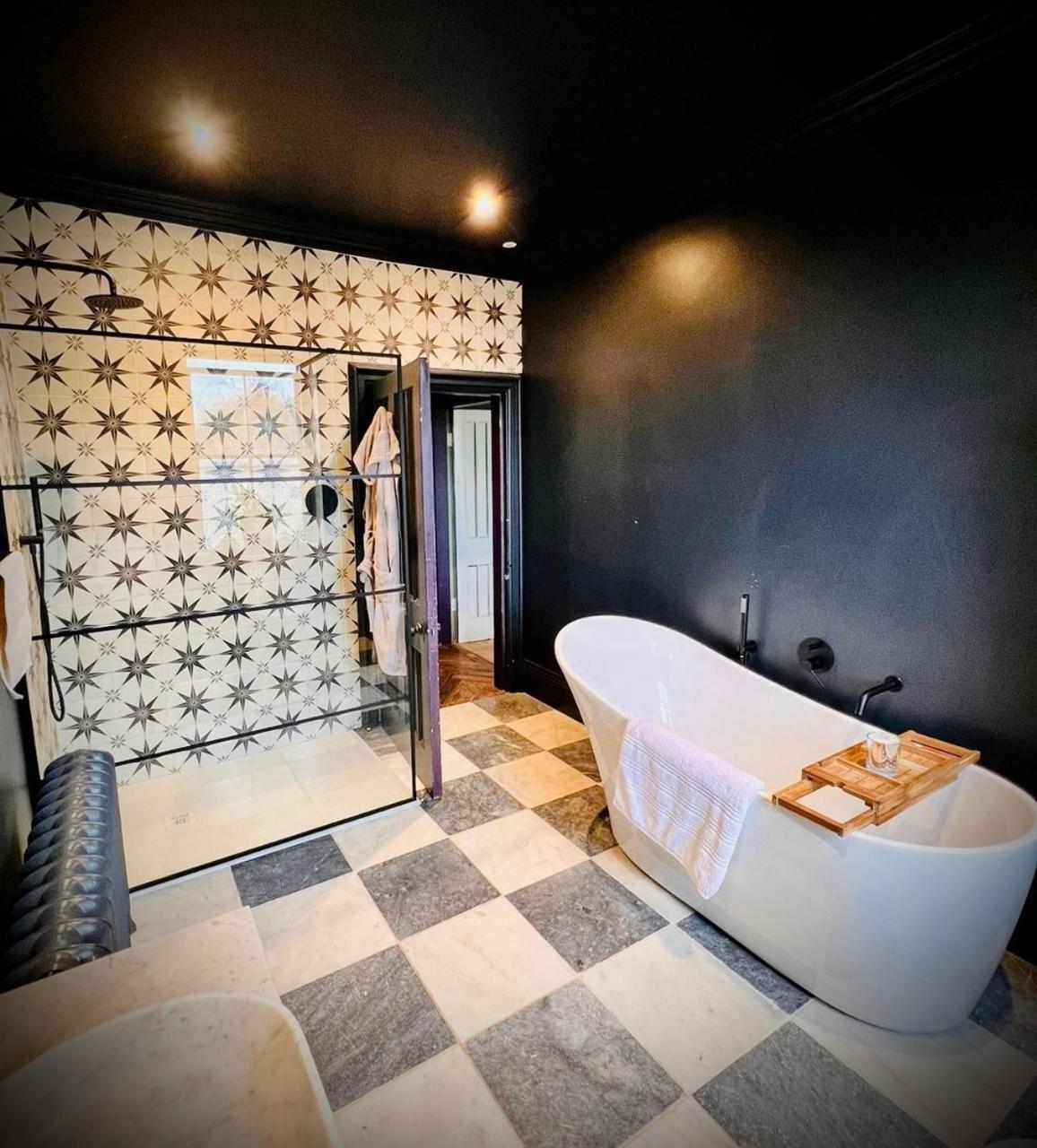 Llanerchydol Hall Suites Welshpool Εξωτερικό φωτογραφία