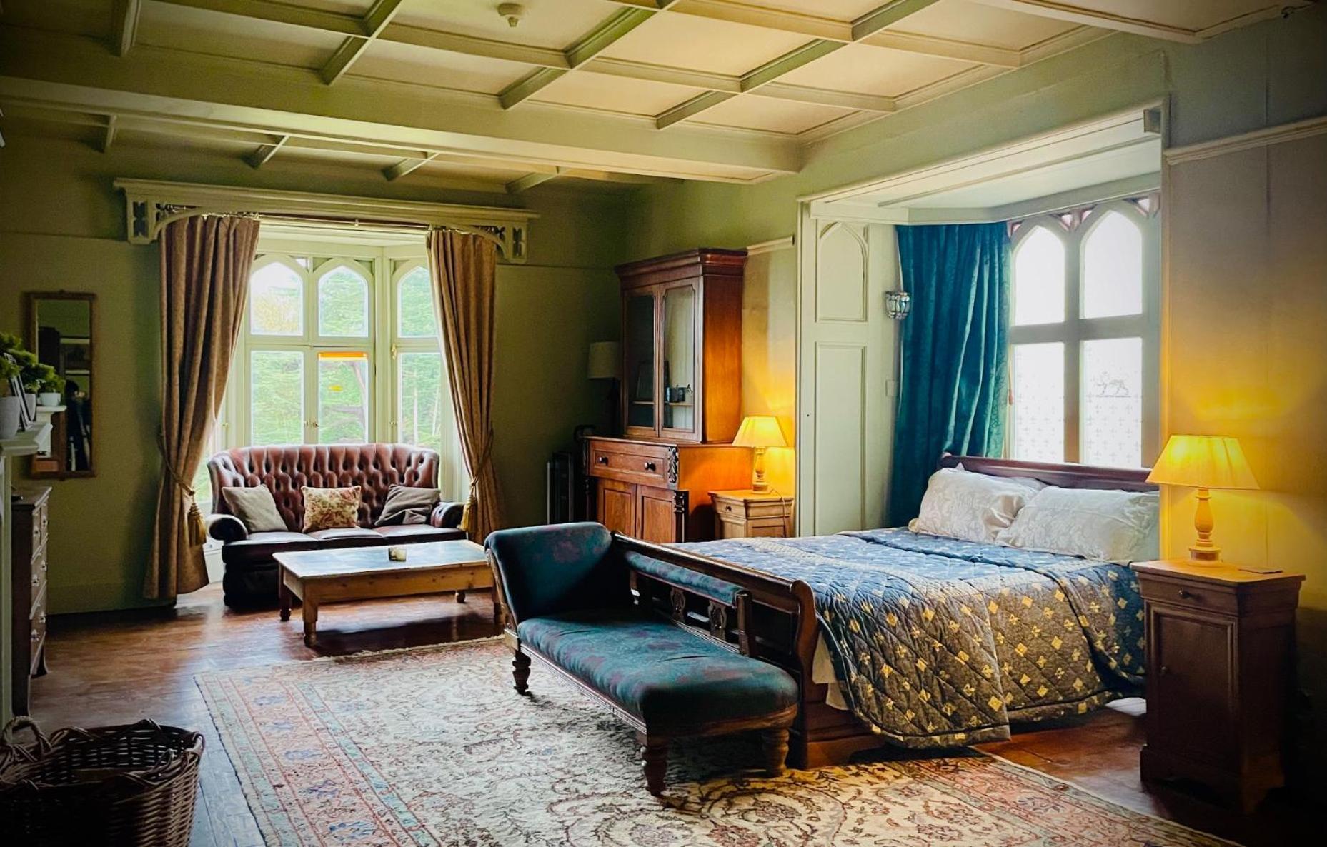 Llanerchydol Hall Suites Welshpool Εξωτερικό φωτογραφία